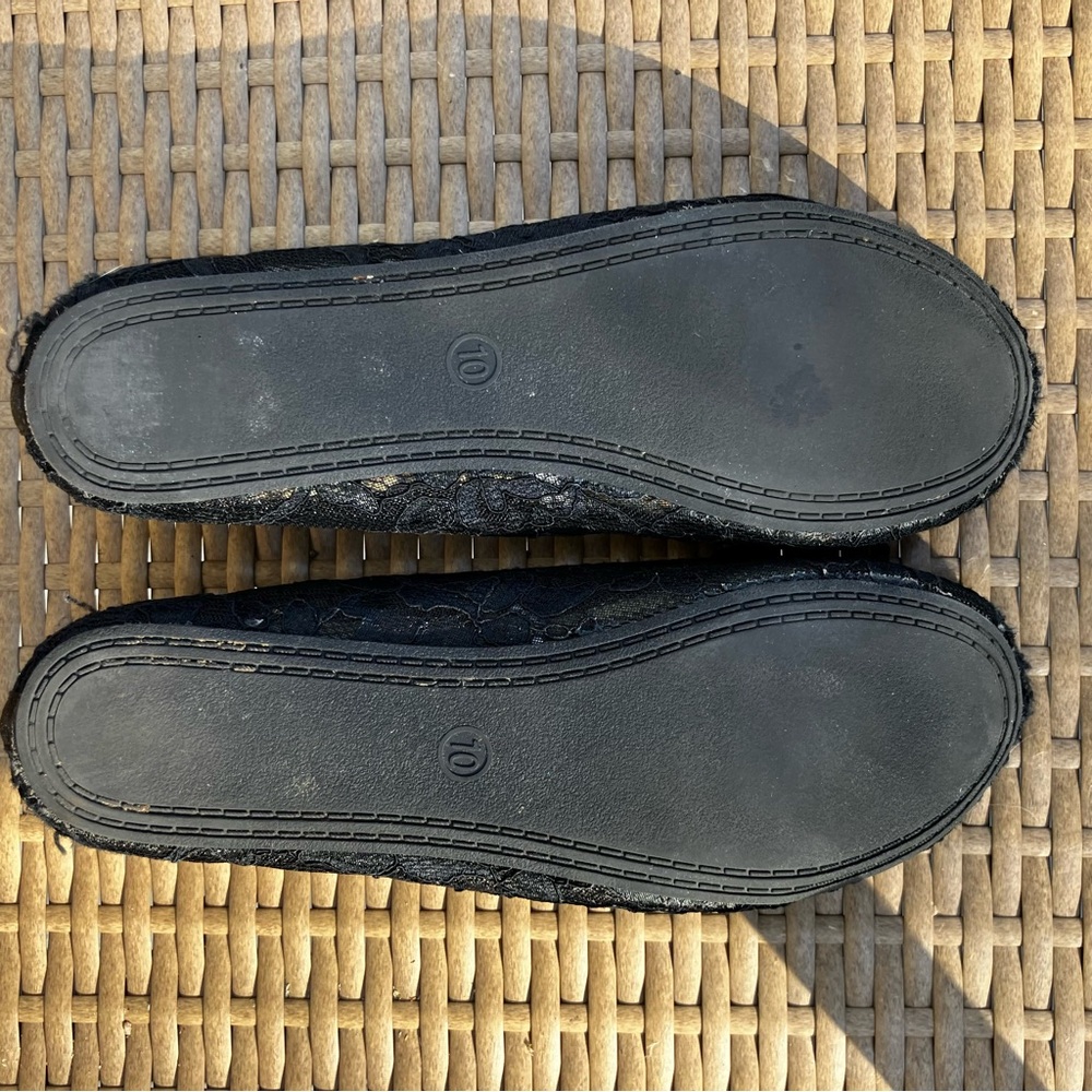 Mossimo Supply Co. Women's Black Lace Flats - Picture 6 of 9